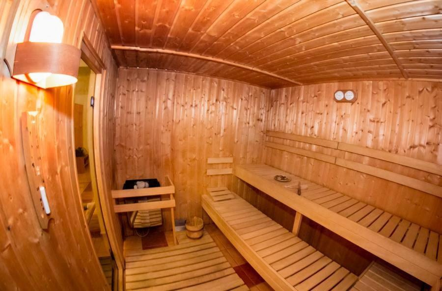 Hotel Allvet Drnovice  Екстер'єр фото